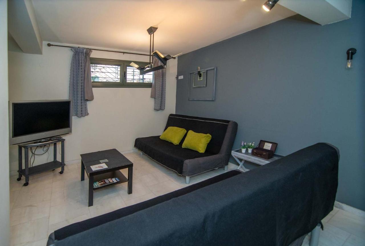 Nafplio Cozy Apartment- Ιδιωτικό Parking Экстерьер фото