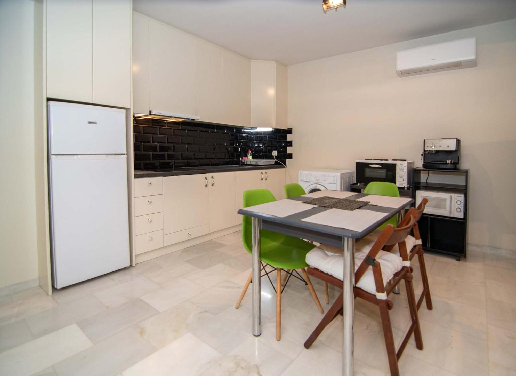 Nafplio Cozy Apartment- Ιδιωτικό Parking Экстерьер фото